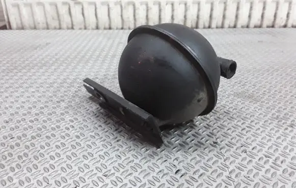 Ford Galaxy Vacuum air tank 054129808