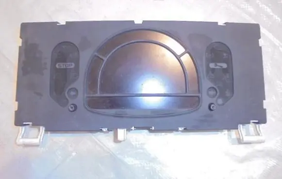 Renault Modus Speedometer (instrument cluster) 8200668080