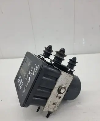 Toyota Avensis T250 ABS Pump 1K0907379AC