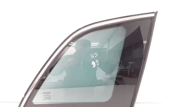 Fiat Croma Rear side window 43R001604 M5540 DOT682