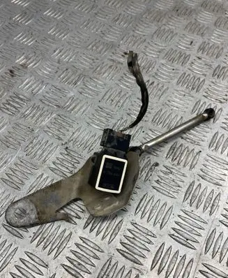 BMW 5 E60 E61 Headlight/headlamp level sensor 6784694