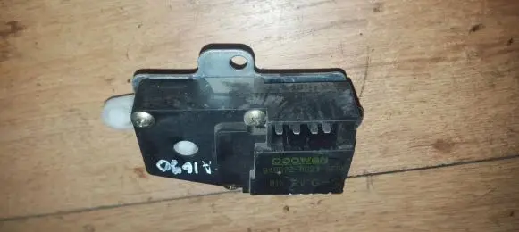 KIA Clarus Air flap motor/actuator 400720021 40072-0021