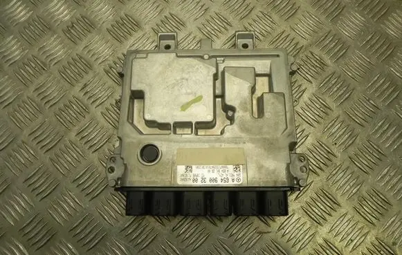 Mercedes-Benz E W213 Engine control unit/module A6549003200