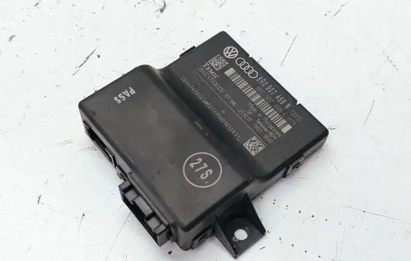 Audi Q5 SQ5 Gateway control module 8R0907468N