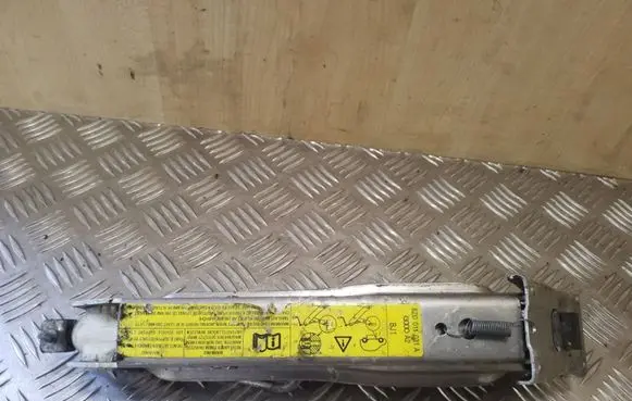 Audi A2 Lift Jack 8Z0011031