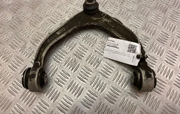 BMW X6 F16 Front upper control arm/wishbone 6863786