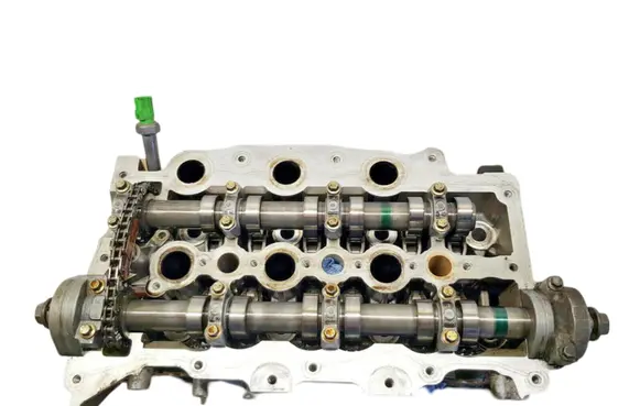 Jaguar XF X250 Engine head 4R8Q6C064AH nr8320