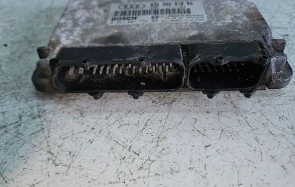 Audi A3 S3 8L Engine control unit/module 038906018BA