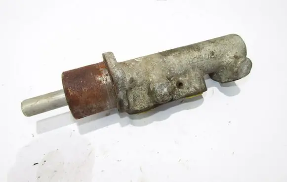 Fiat Panda II Master brake cylinder