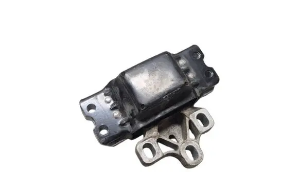 Volkswagen PASSAT B6 Engine mount bracket 3C0199555R 28050723175