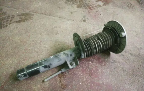 BMW 1 F20 F21 Front shock absorber/damper