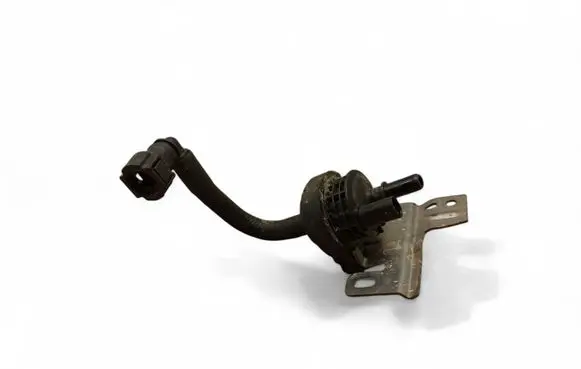 Mercedes-Benz GLC X253 C253 Vacuum line/pipe/hose A0004703700