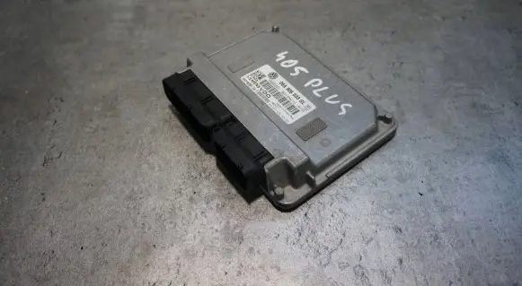 Volkswagen Golf Plus Engine control unit/module 06A906033GL