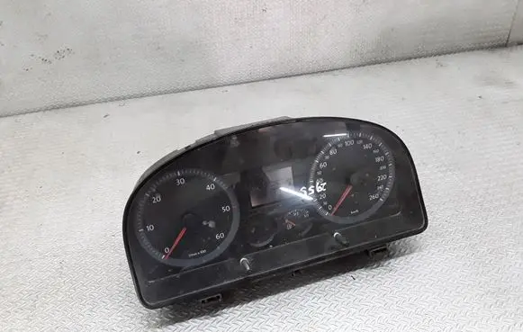 Volkswagen Caddy Speedometer (instrument cluster) 2K0920844C