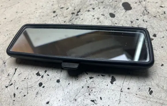 Volkswagen Sharan Rear view mirror (interior) E10110083