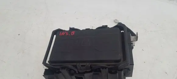 Opel Insignia B Fuse module