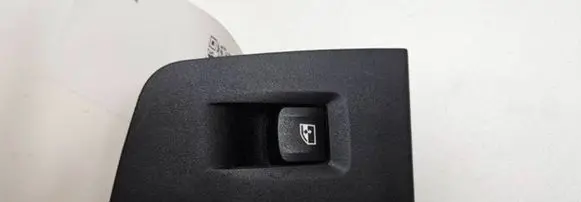 BMW 1 F40 Electric window control switch 7950756