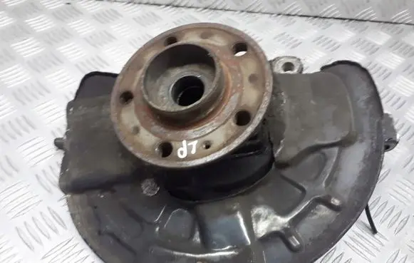 Volvo S80 Front wheel hub spindle knuckle P39960658