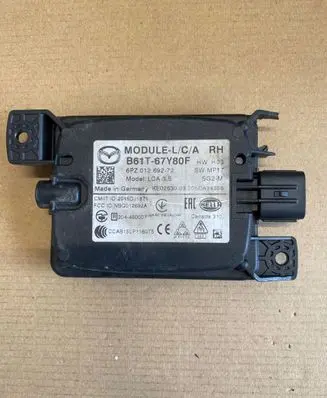 Mazda 3 III Blind spot module B61T67Y80D