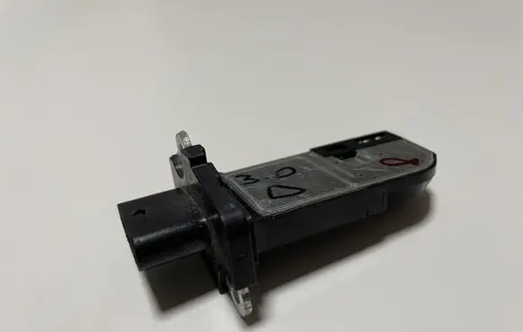 BMW 7 F01 F02 F03 F04 Mass air flow meter 7804150
