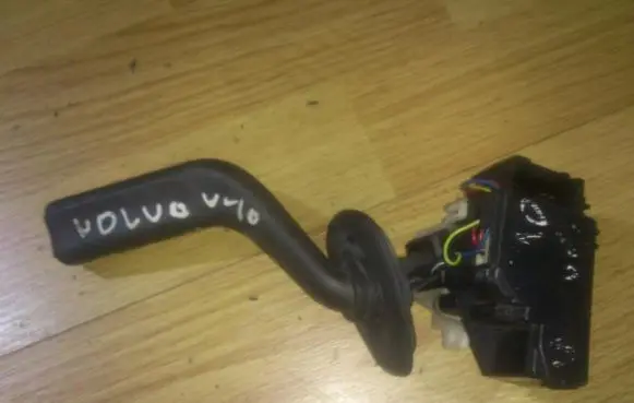 Volvo S40, V40 Wiper control stalk