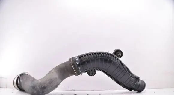 Skoda Superb B6 (3T) Intercooler hose/pipe 1K0145840R 1K0145332J