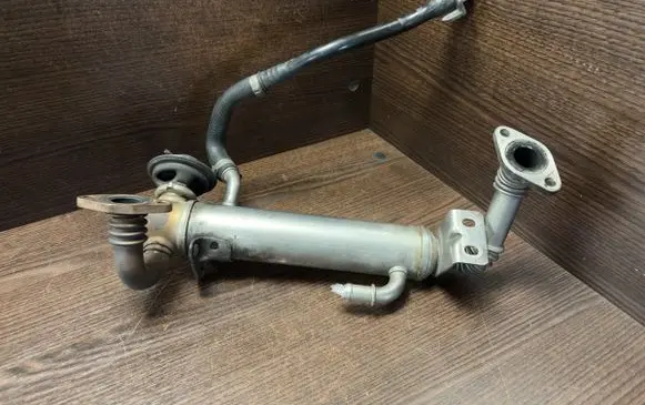 Iveco Daily 3rd gen EGR valve cooler 504178568
