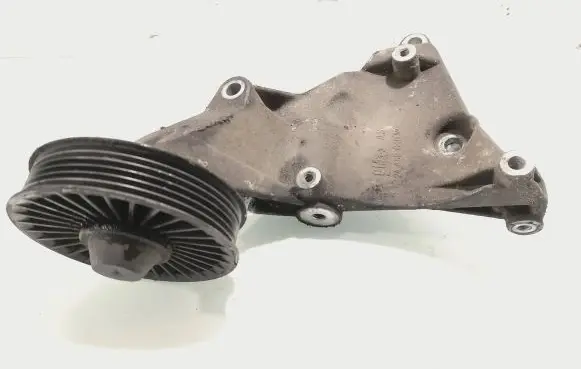 Opel Zafira A A/C compressor mount bracket 24459840