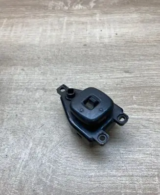 Wing mirror switch