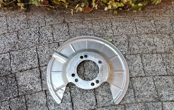 Ford Escape IV Rear brake disc plate dust cover JX612K316AA