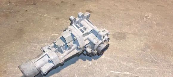 Jeep Compass Gearbox transfer box case P05273456AB