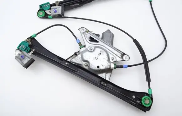 Audi A4 S4 B5 8D Front door window regulator with motor 8D0837398C