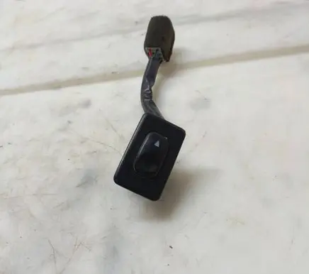 Hyundai Galloper Electric window control switch 