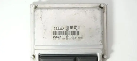 Audi A4 S4 B5 8D Engine control unit/module 4B0907557B