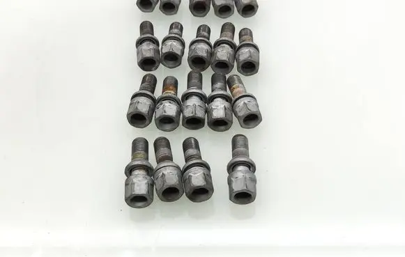 Peugeot Partner III Nuts/bolts