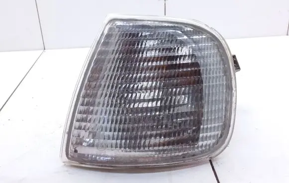 Volkswagen Polo III 6N 6N2 6NF Front indicator light 989900 084411517LF