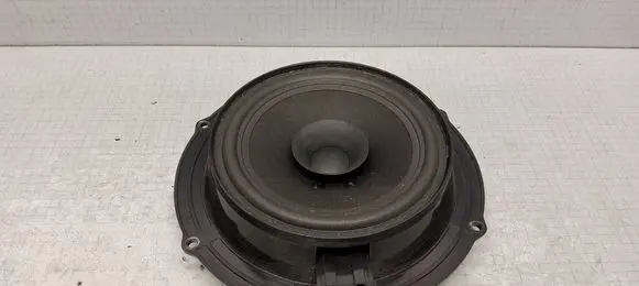 Volkswagen Caddy Front door speaker 2K0035710