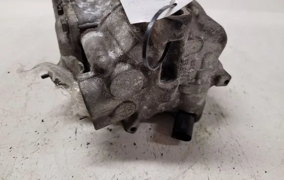 Jaguar S-Type Air conditioning (A/C) compressor (pump)