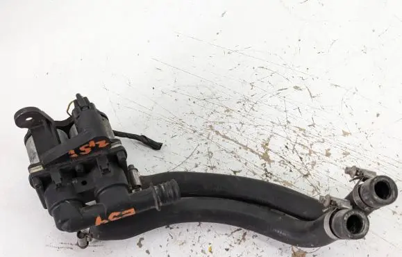 BMW 5 E34 Coolant heater control valve 1147412042