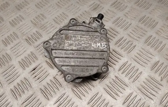 Audi Q7 4M Vacuum pump 06E145100Q