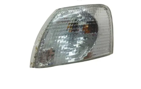 Volkswagen PASSAT B5 Front indicator light 989900