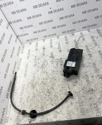 BMW X5 F15 Hand brake control module 6882007