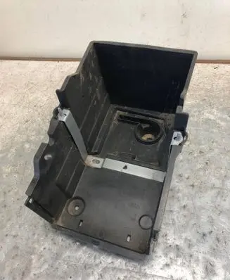 Battery box tray