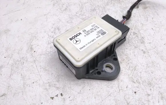 Mercedes-Benz E A207 ESP acceleration yaw rate sensor A0055422618