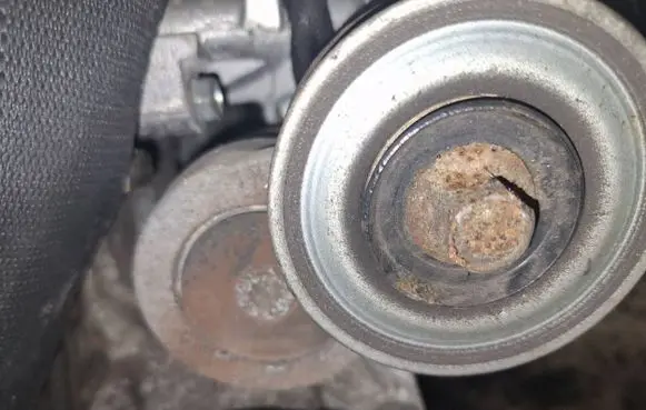 Honda Civic Generator/alternator belt tensioner