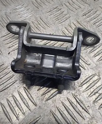 Nissan Qashqai Tailgate/trunk/boot hinge