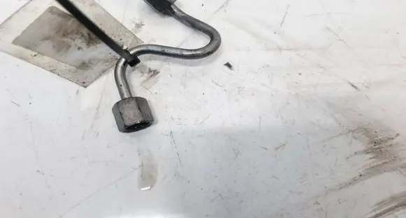 Mercedes-Benz A W176 Fuel line pipe 