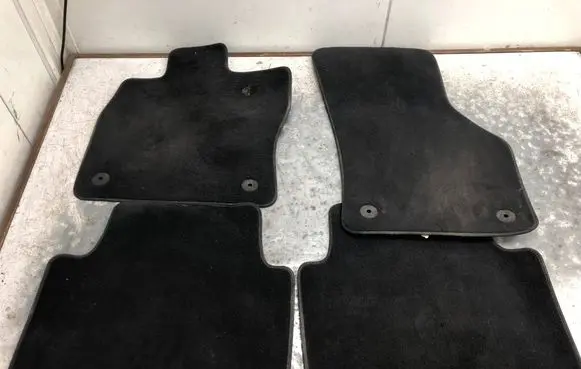 Volkswagen PASSAT B8 Car floor mat set 3C0864523BILI 3C0864523