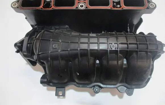 Toyota Hilux (N140, N150, N160, N170) Intake manifold 17101F2050