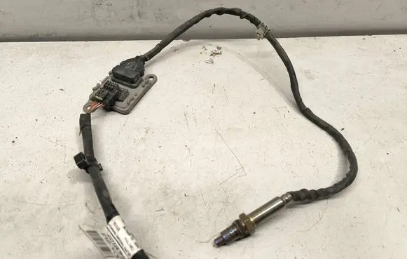Mercedes-Benz E W213 Lambda probe sensor A0009053109